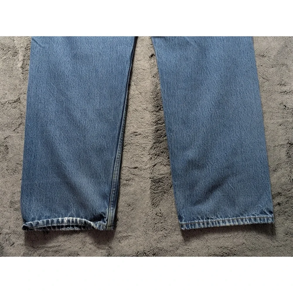 Levi's 505 Regular Fit Jeans Men's Size 40x32 Medium Wash